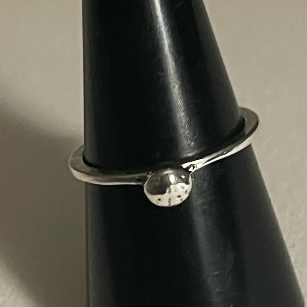 New Sterling Silver Hershey Kiss Minimalist Bohemian Handmade Ring Size: 7